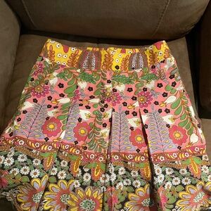 Cabi Ashbury Pleated Colorful Floral Skirt With Pockets Style 933 Sz 4